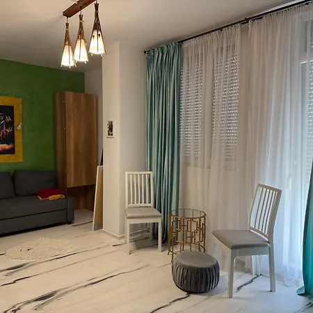 Iris Apartment